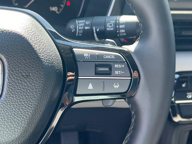new 2025 Honda Pilot car, priced at $44,950