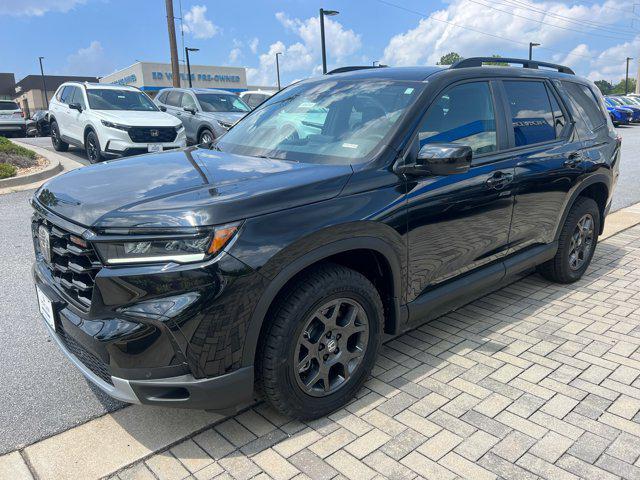 new 2025 Honda Pilot car, priced at $50,795