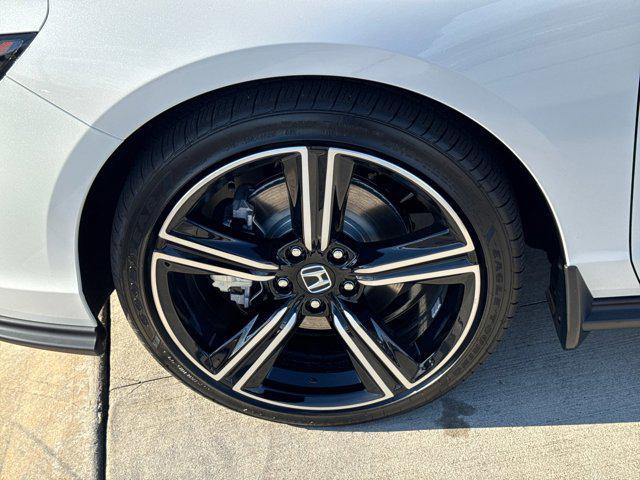new 2025 Honda Accord Hybrid car, priced at $35,260