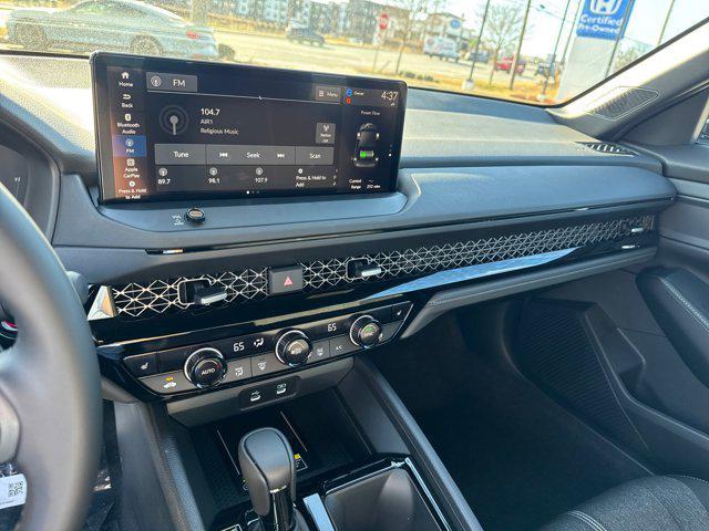 new 2025 Honda Accord Hybrid car, priced at $35,260