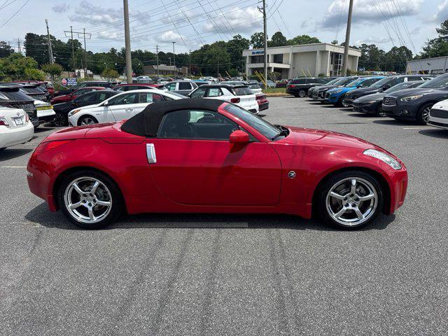 used 2006 Nissan 350Z car, priced at $10,995