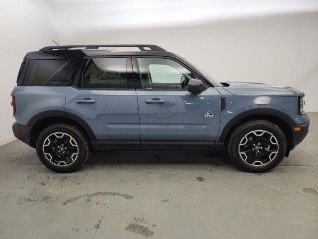 new 2025 Ford Bronco Sport car, priced at $37,043
