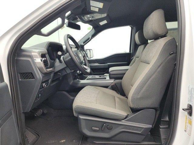new 2025 Ford F-150 car, priced at $55,359