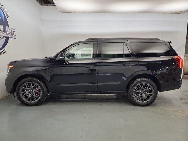 new 2025 Ford Expedition car, priced at $84,730