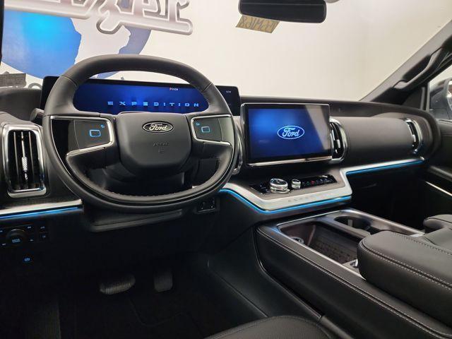 new 2025 Ford Expedition Max car, priced at $88,725