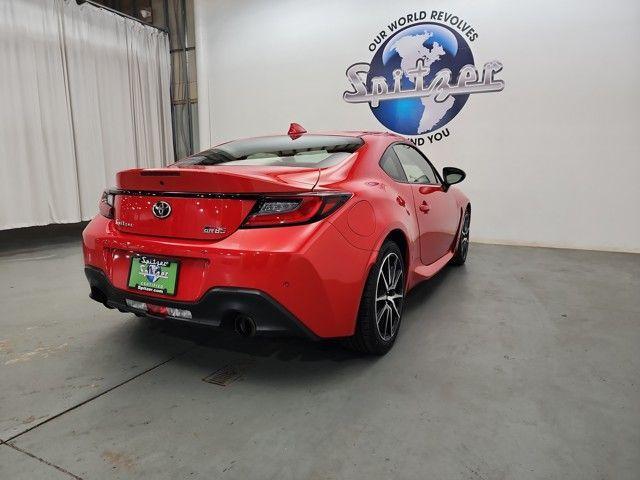 used 2022 Toyota GR86 car, priced at $26,977