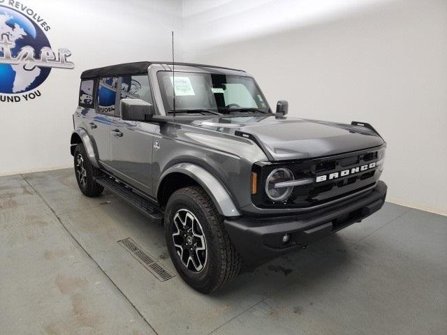 new 2024 Ford Bronco car, priced at $48,668