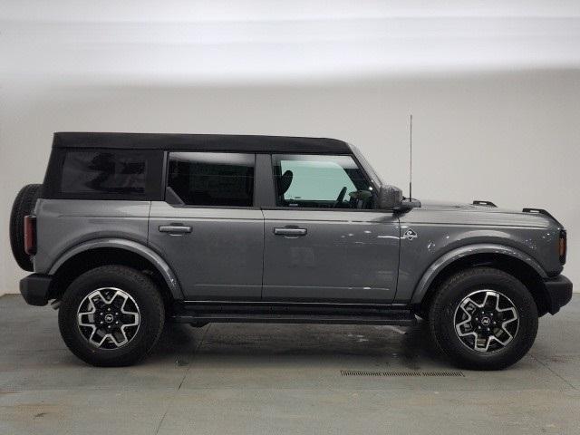 new 2024 Ford Bronco car, priced at $48,668