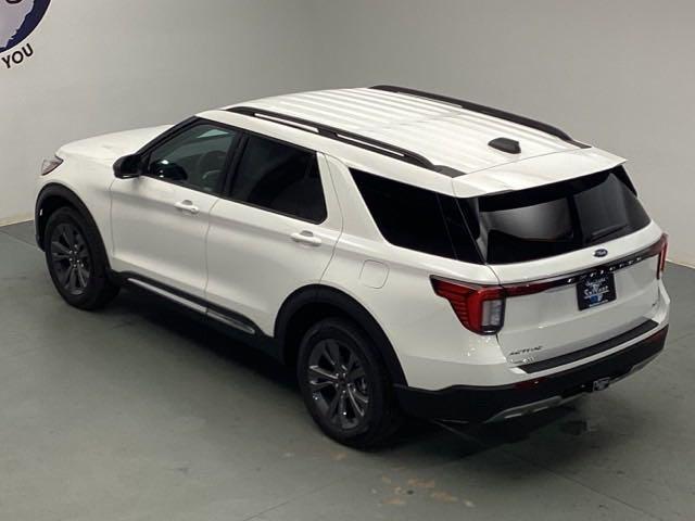 new 2025 Ford Explorer car, priced at $48,900