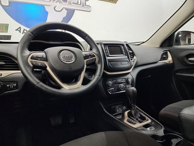 used 2016 Jeep Cherokee car, priced at $8,990