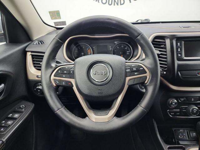 used 2016 Jeep Cherokee car, priced at $8,990