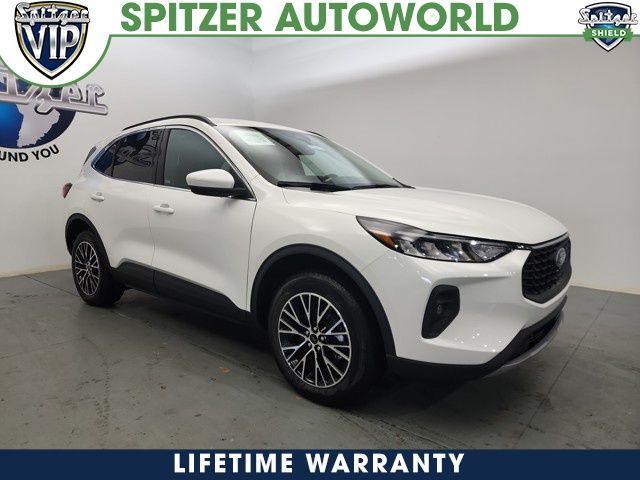 new 2025 Ford Escape car, priced at $40,825