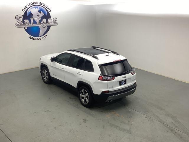 used 2022 Jeep Cherokee car, priced at $30,990