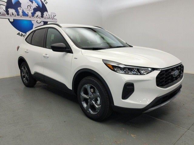 new 2025 Ford Escape car, priced at $33,508