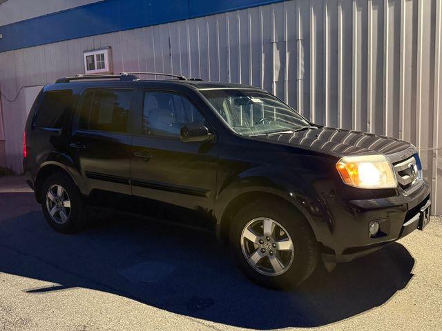 used 2010 Honda Pilot car, priced at $6,990