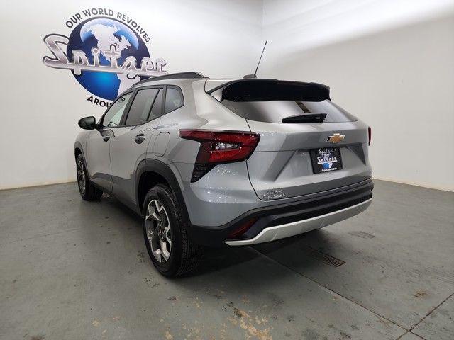 used 2024 Chevrolet Trax car, priced at $22,453