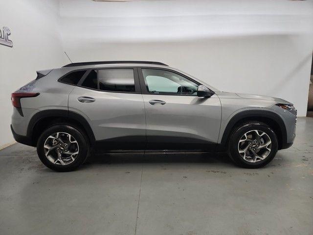 used 2024 Chevrolet Trax car, priced at $22,453