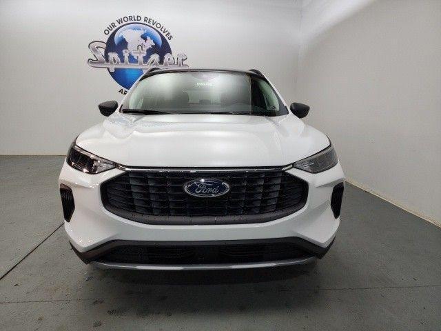 new 2025 Ford Escape car, priced at $33,013