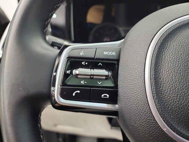 used 2022 Kia Sorento car, priced at $29,977