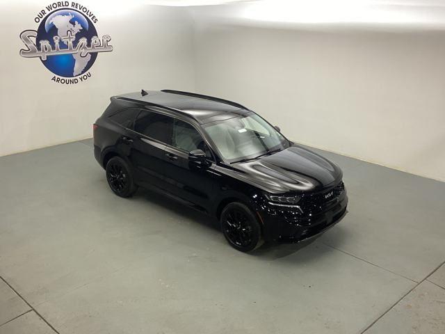 used 2022 Kia Sorento car, priced at $29,977