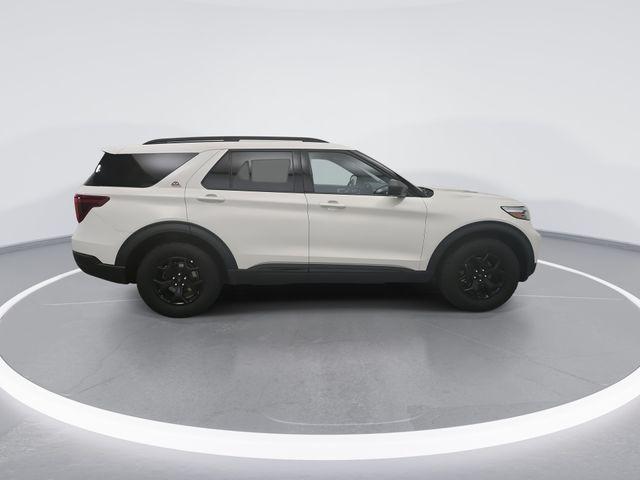 used 2023 Ford Explorer car, priced at $34,466