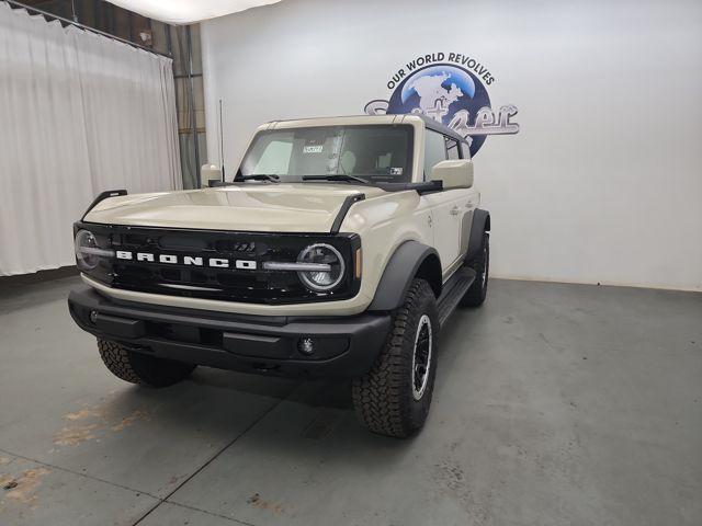 new 2025 Ford Bronco car, priced at $60,640