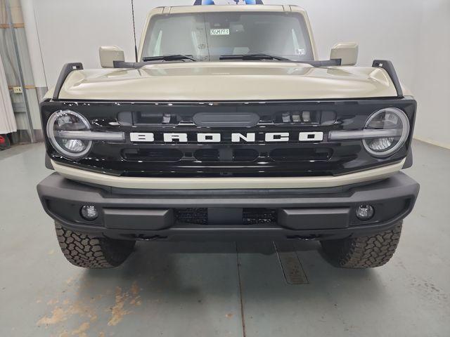new 2025 Ford Bronco car, priced at $60,640