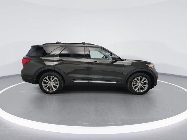 used 2022 Ford Explorer car, priced at $27,832