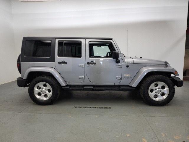 used 2015 Jeep Wrangler Unlimited car, priced at $19,990