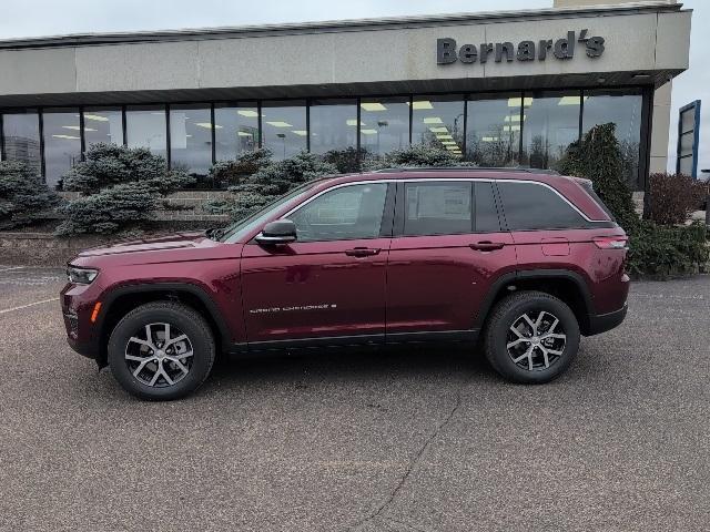 new 2025 Jeep Grand Cherokee car, priced at $44,888