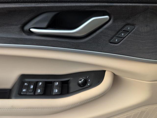 new 2025 Jeep Grand Cherokee car, priced at $47,888