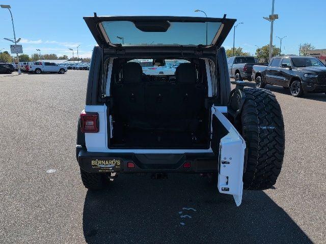 new 2026 Jeep Wrangler car, priced at $51,488