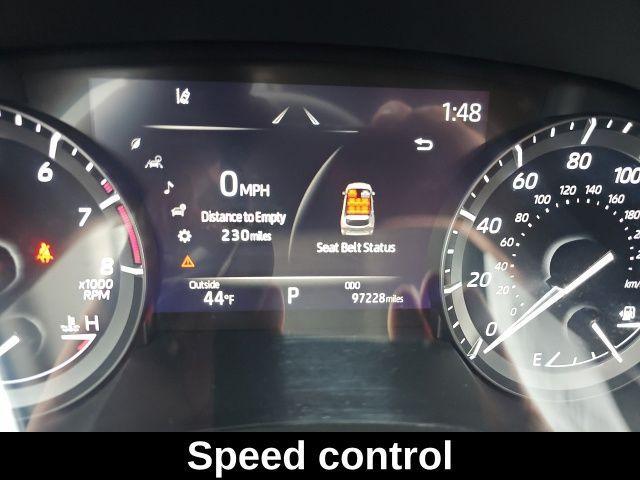 used 2021 Toyota Highlander car, priced at $27,999