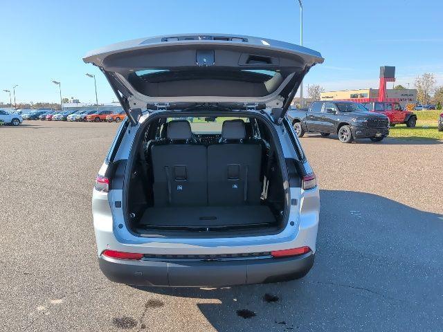 new 2025 Jeep Grand Cherokee L car, priced at $45,788