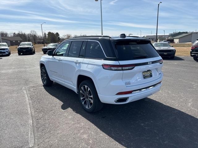 new 2024 Jeep Grand Cherokee car, priced at $62,888