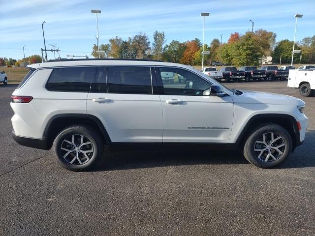 new 2025 Jeep Grand Cherokee L car, priced at $45,888