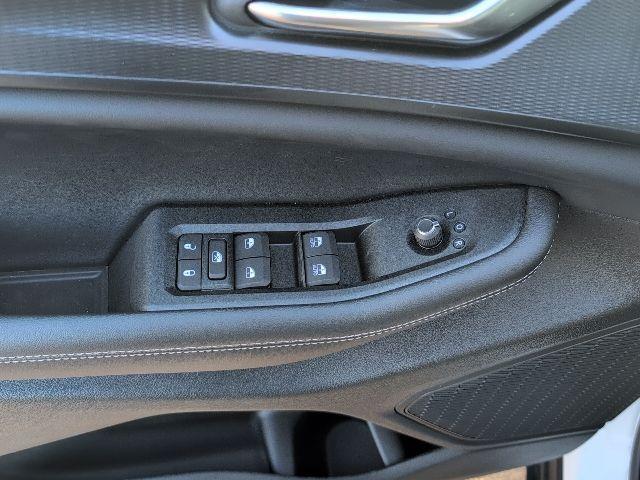 new 2025 Jeep Grand Cherokee car, priced at $43,888