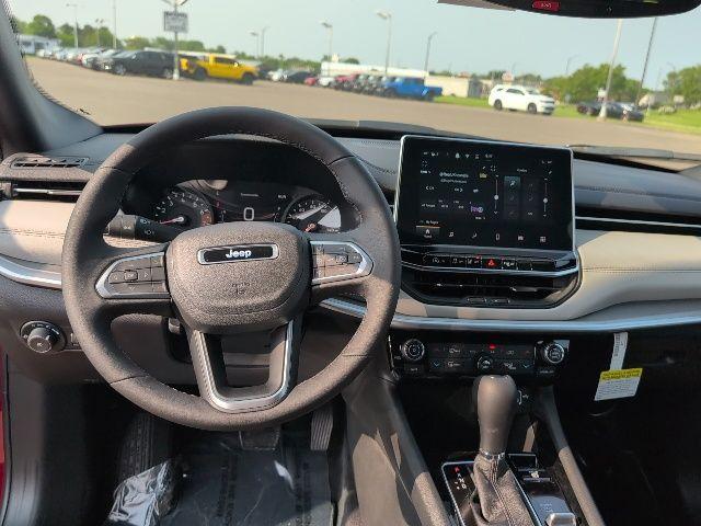 new 2025 Jeep Compass car, priced at $32,888