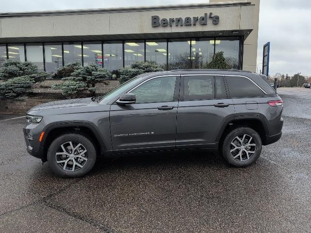 new 2025 Jeep Grand Cherokee car, priced at $44,888