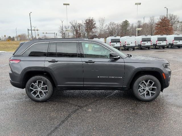 new 2025 Jeep Grand Cherokee car, priced at $44,888