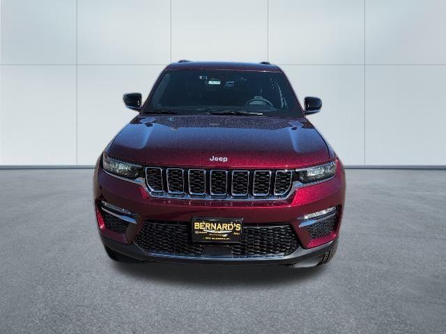 new 2025 Jeep Grand Cherokee car, priced at $43,888