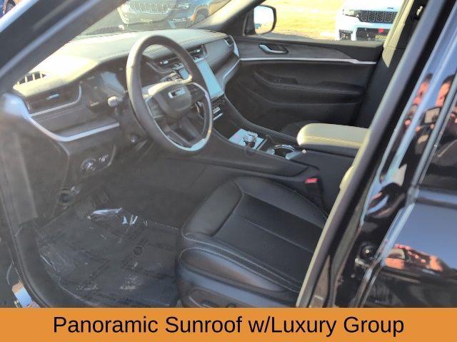 new 2025 Jeep Grand Cherokee L car, priced at $52,488