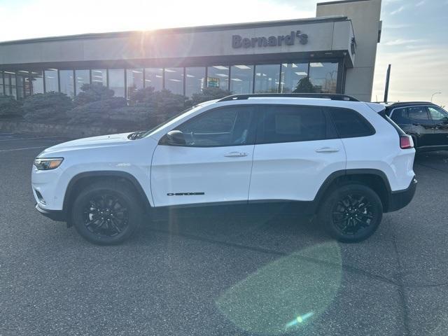 used 2023 Jeep Cherokee car, priced at $25,999