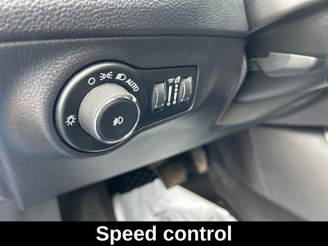 used 2019 Jeep Compass car, priced at $18,999
