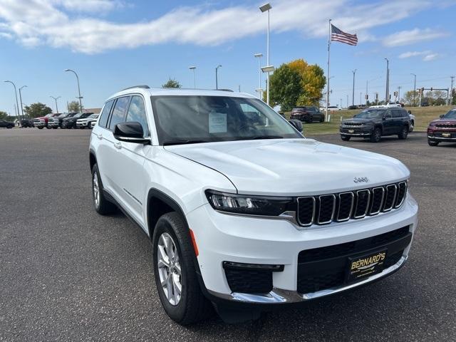 used 2022 Jeep Grand Cherokee L car, priced at $33,699