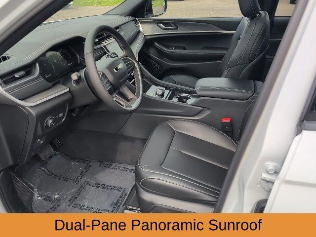 new 2025 Jeep Grand Cherokee L car, priced at $49,488