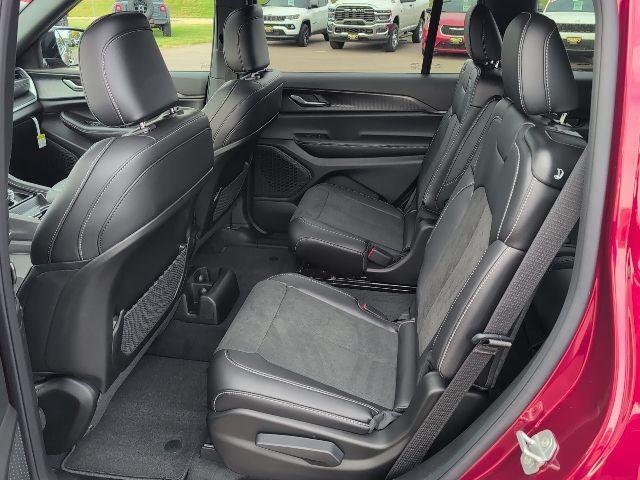 new 2025 Jeep Grand Cherokee L car, priced at $45,688