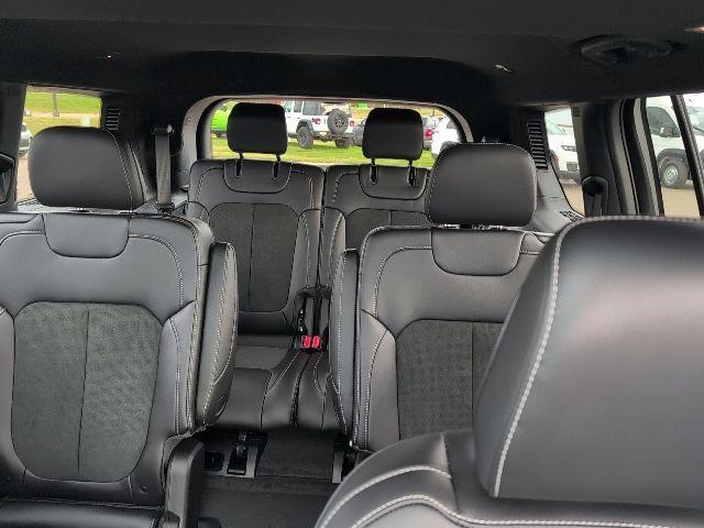 new 2025 Jeep Grand Cherokee L car, priced at $45,688