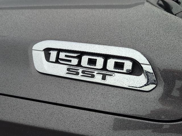 new 2025 Ram 1500 car, priced at $49,988