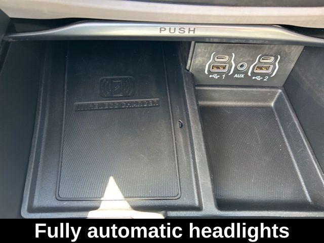 used 2023 Chrysler Pacifica car, priced at $29,999